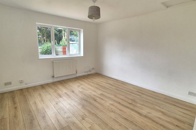 Flat 2, 13 Silver Birch Road, Birmingham photo 5