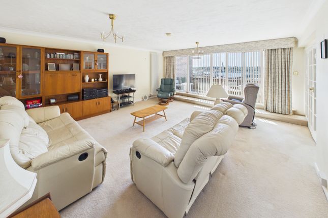 Flat 7, Quay House, Shore Road, Warsash, Southampton photo 3