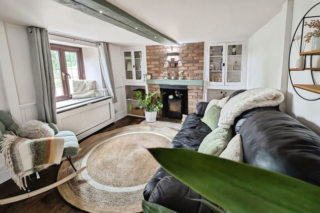 Rose Cottage, Bagstone Road, Wotton-Under-Edge photo 2