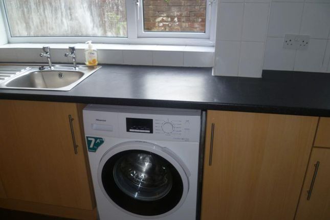 Room to rent in Kingsland Avenue, Coventry