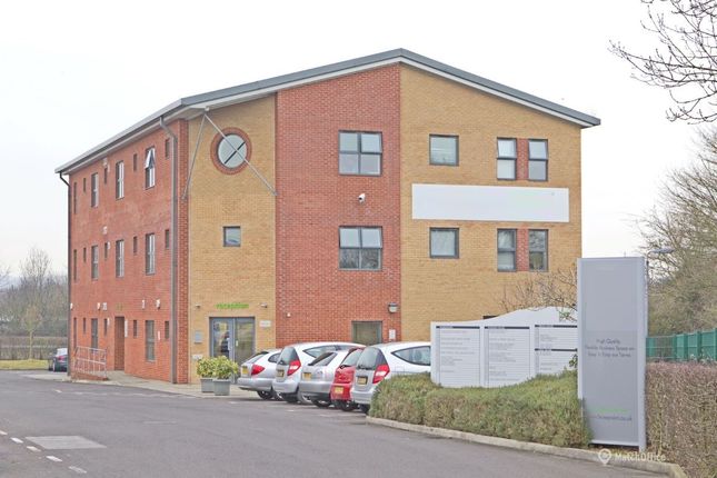 Office to let in Caxton Close, Andover