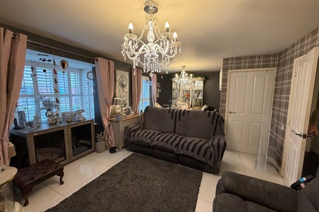 7, Redshank Road, WALSALL photo 3