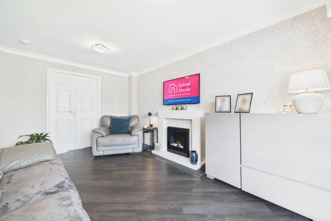 24, McGurk Way, Bellshill photo 4