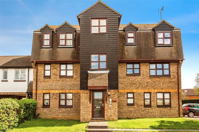 Flat for sale in Frobisher Way, Shoeburyness, Southend-On-Sea, Essex