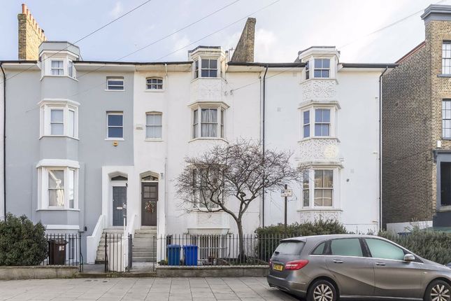 Thumbnail Property for sale in Lyndhurst Way, London