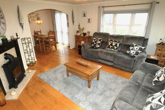 4, Greenfield Park, Preston photo 3