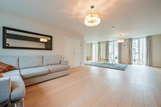 Thumbnail Terraced house to rent in Royal Wharf, Docklands, London