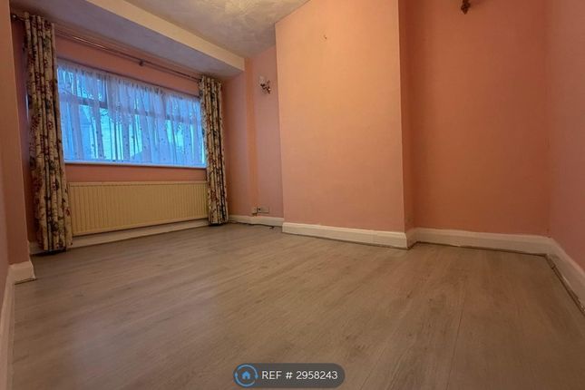 Rotherfield Road, Enfield photo 4