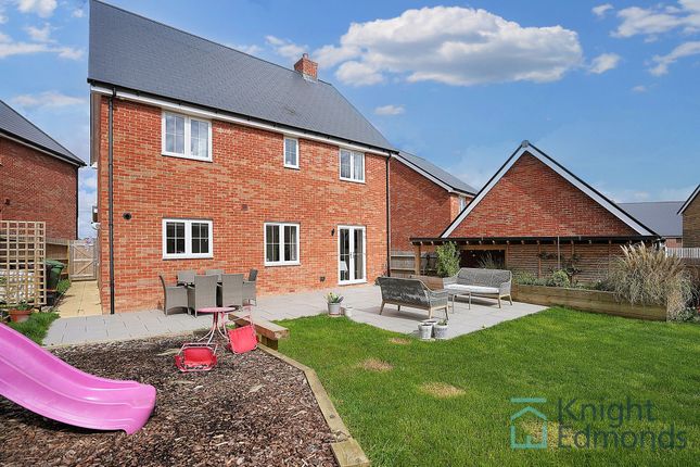 Detached house for sale in Meadow Crescent, Coxheath