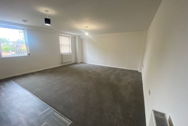 2 Priory Chambers, Priory Road, St Neots photo 4