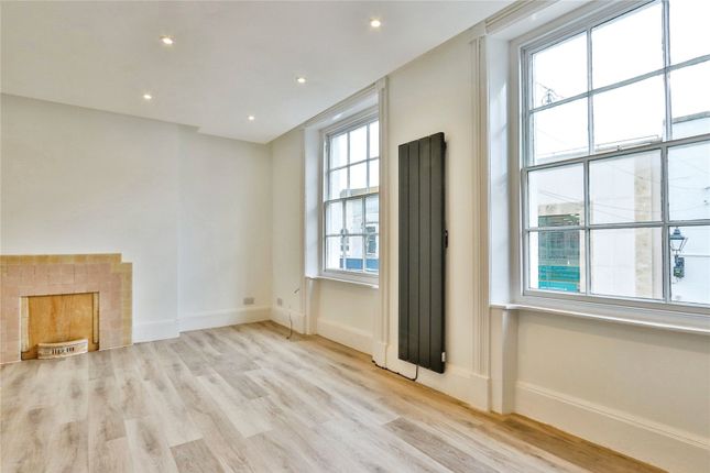 Flat 1, 98, High Street, Dorset photo 5