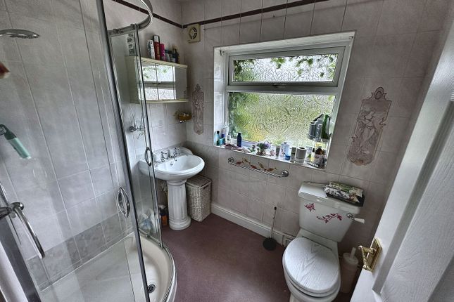 14, Rosewood Avenue, Burnham-on-Sea photo 4