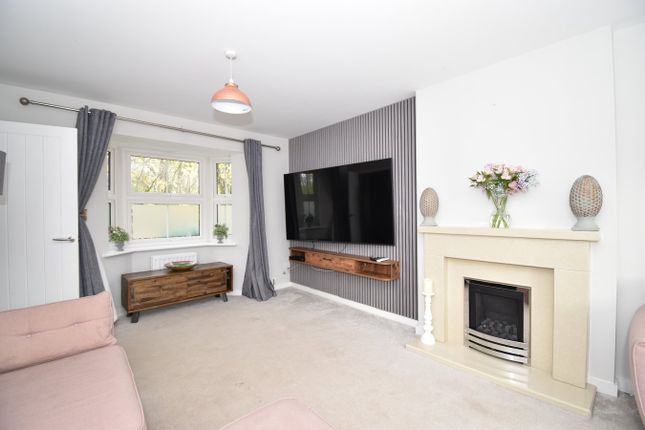 12, Seal Drive, Maidstone photo 4