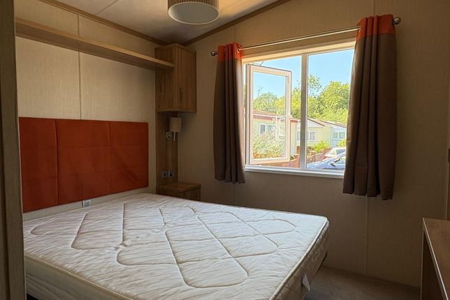 6, Swanbridge Park, London Road, Dorchester photo 4