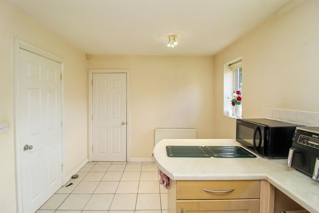 15, Headingley Mews, Wakefield photo 3