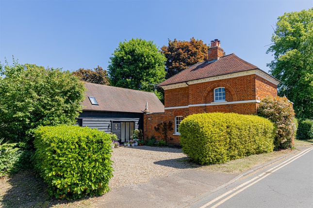 Church Road (17).Jpg