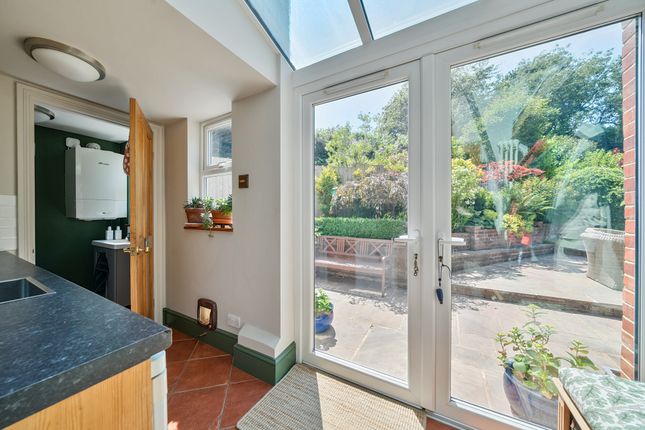 Parkstone Cottage, Little Common Lane, Bletchingley photo 4