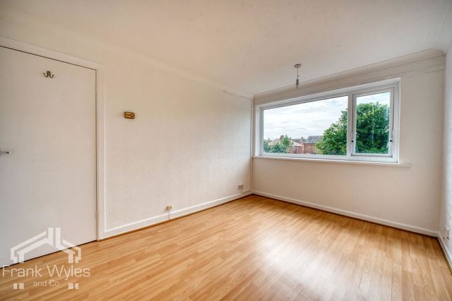 Flat 36 36 St Leonards Court, Fleet Street, Lytham St. Annes photo 4