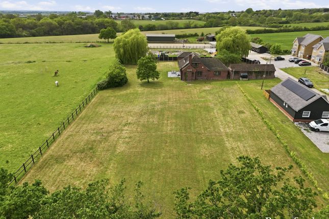 Woodend Farm,, Little Warley Hall Lane, Brentwood photo 3