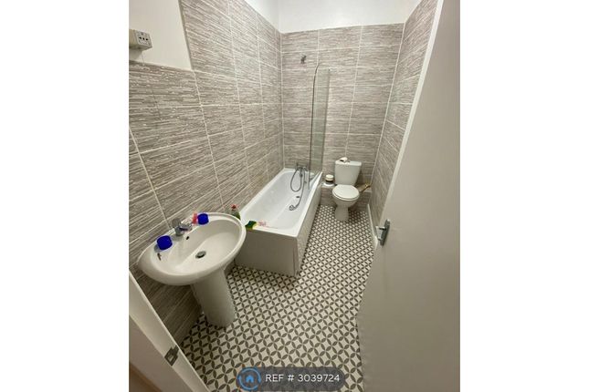 B Heene Terrace, Worthing photo 2