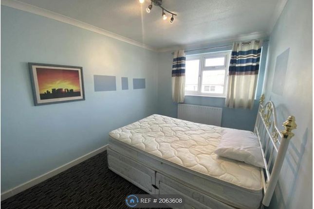 Thumbnail Room to rent in Yardley, Bracknell