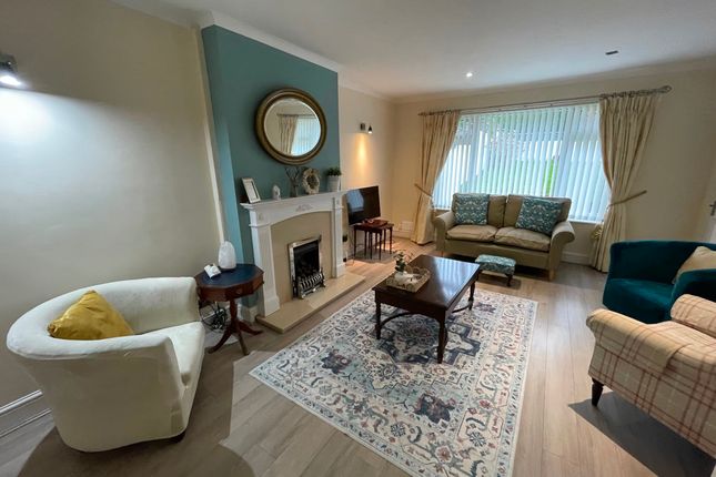 39 Waun Penlan, Swansea photo 4