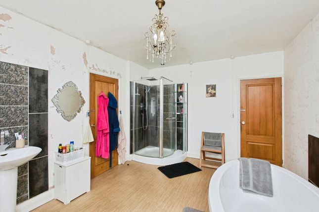 113, Hillside Road, Swadlincote photo 4