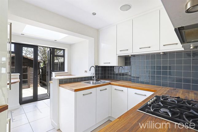 76, Oak Hill, Woodford Green photo 2