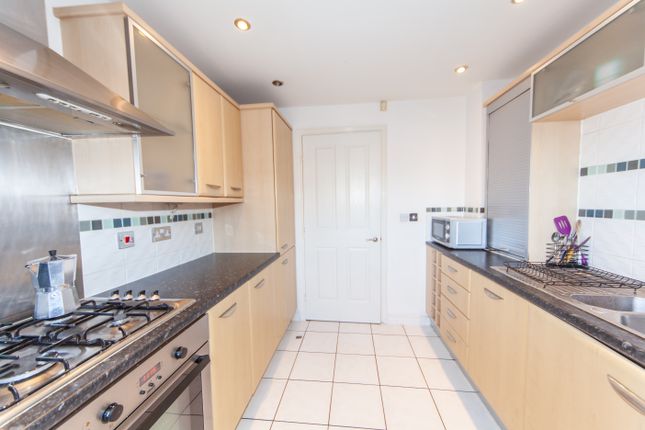 Flat for sale in Turberville Place, Warwick