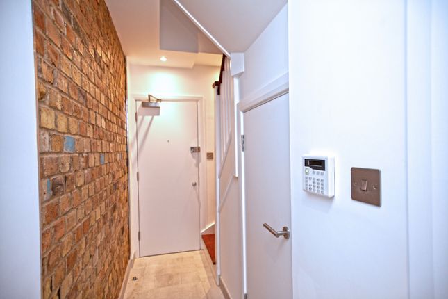 Flat 3, St Georges Road, Temple Fortune photo 2