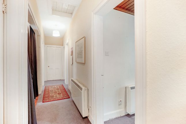 5,  14, Poltalloch Street, Lochgilphead photo 4