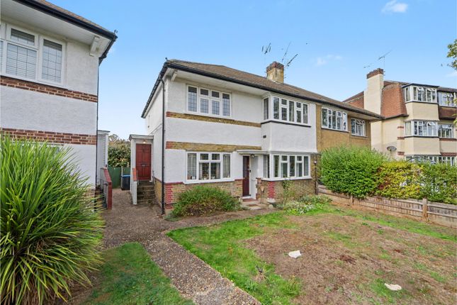 2 Bedroom Flat in KT2 5NH