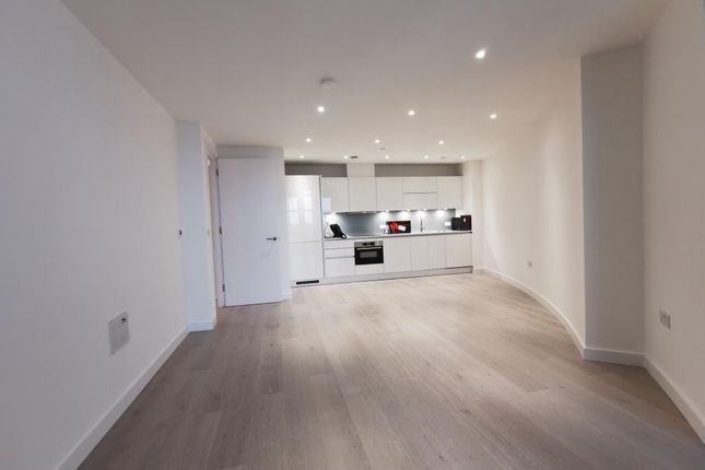 Flat for sale in City North West Tower, Goodwin Street, London