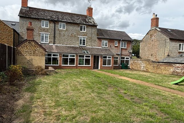 5 bed property for rent in Banbury Lane, Adstone NN12
