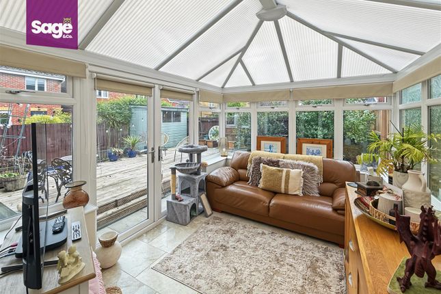 85, Coed Celynen Drive, Newport photo 5