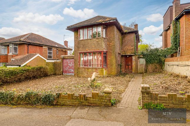 Thumbnail Detached house for sale in Rectory Park, Sanderstead, South Croydon