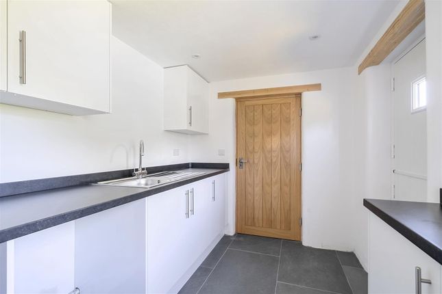 Pipit Cottage, 4 Honnacotts Meadow, Holsworthy photo 4