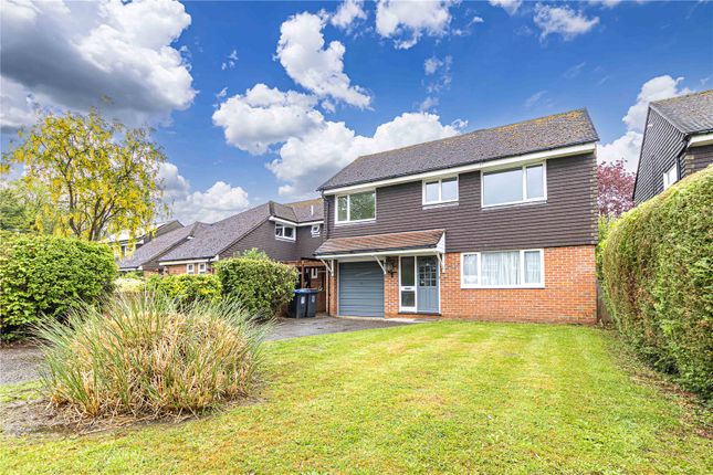 Thumbnail Detached house for sale in Tylers Close, Kings Langley, Hertfordshire