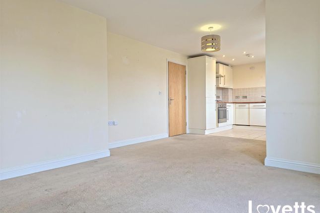 59, Wherry Close, Margate photo 4