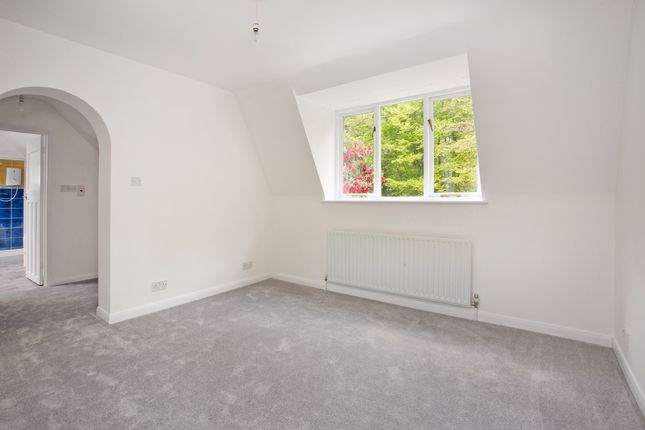 Detached house to rent in Egypt Lane, Farnham Common, Slough