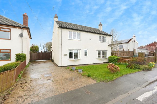 Thumbnail Detached house for sale in Sutton Road, Huttoft, Alford