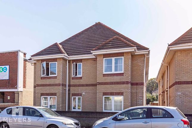Flat for sale in 17 Woodside Road, Southbourne