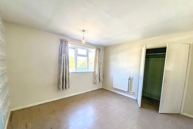 Flat 12, Chippenham photo 4