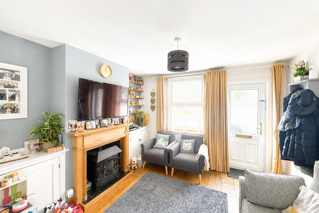 Daisy Cottage, 1 Howland Road, Marden photo 3