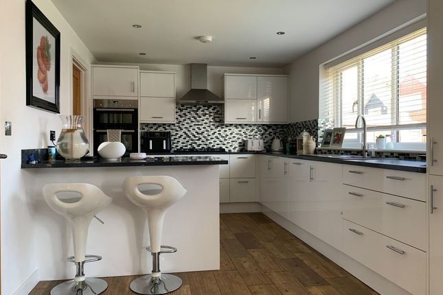 2, Hawthorn Grange, Ramsgate photo 3
