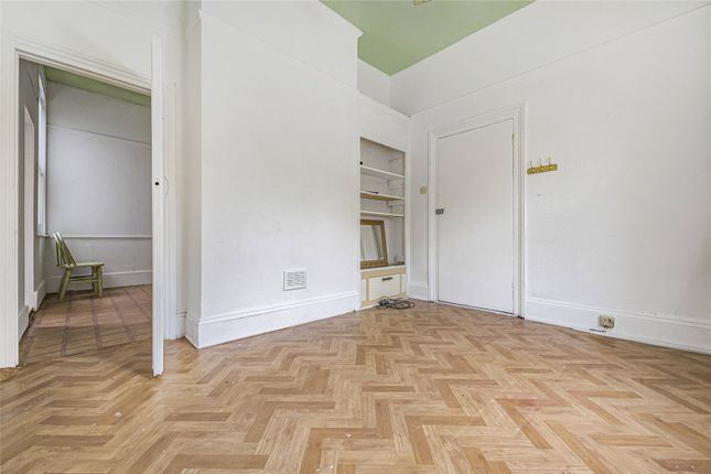 2B,, Castle View Road, Rochester photo 3