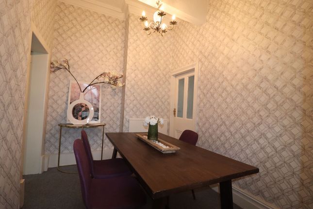 53 A James Street, Blackburn photo 4