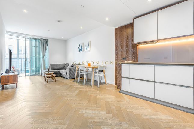 1008, Pearce House, London photo 4