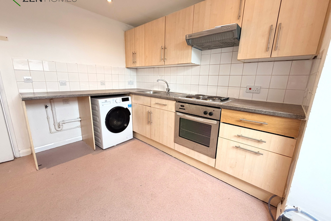 Flat 10, Moorbeck Court, 74 Albert Road, London photo 5