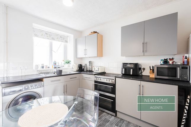 30, Pleasant View, New Tredegar photo 3